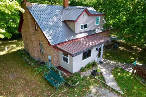 1249 M-32, 1.84 Acres, Johannesburg, MI 49751