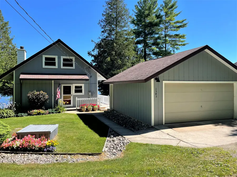 1343 Renos Drive, Indian River, MI 49749 - #3