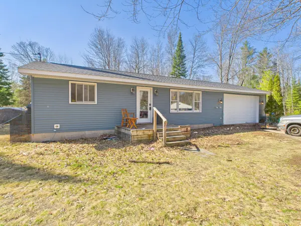 687 Harbor View Drive, Mio, MI 48647