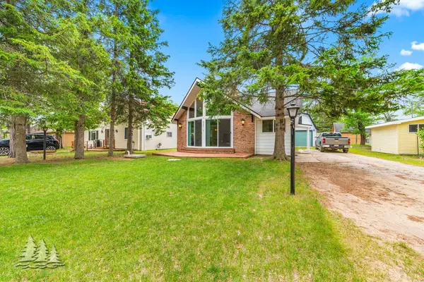 8305 Furgason Trail, Atlanta, MI 49709