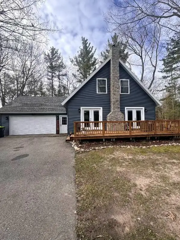 101 Minton Road, Ossineke, MI 49766