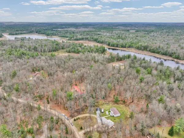 3440 Old Pine Trail, Prudenville, MI 48651