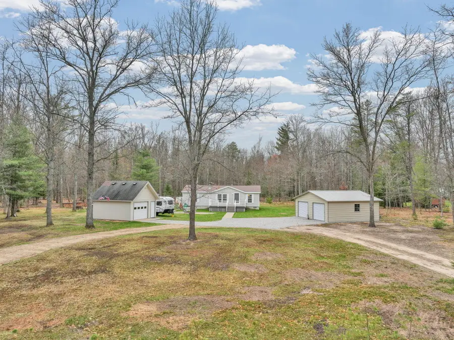 3440 Old Pine Trail, Prudenville, MI 48651 - #2