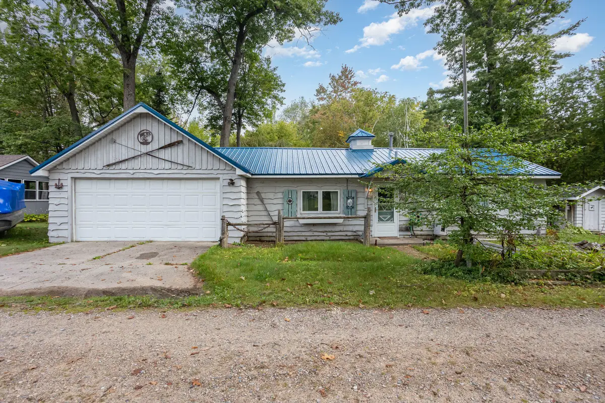 111 Short Avenue, Roscommon, MI 48653 - #1