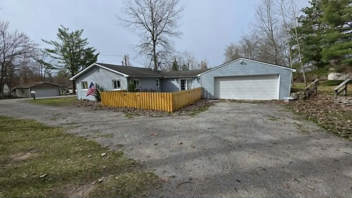 1231 N Anderson Drive, Lincoln, MI 48742 - #1