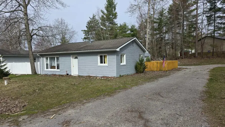1231 N Anderson Drive, Lincoln, MI 48742 - #2