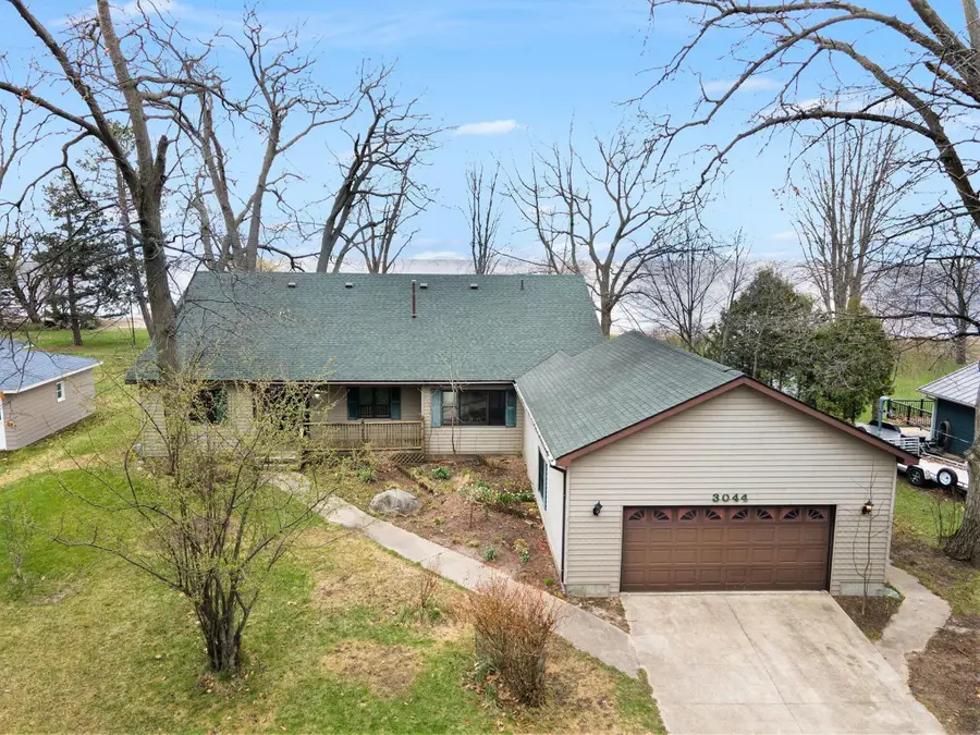 3044 S Point Augres Lane, Au Gres, MI 48703 - #2