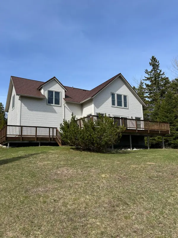 198 Graham Avenue, St. Ignace, MI 49781