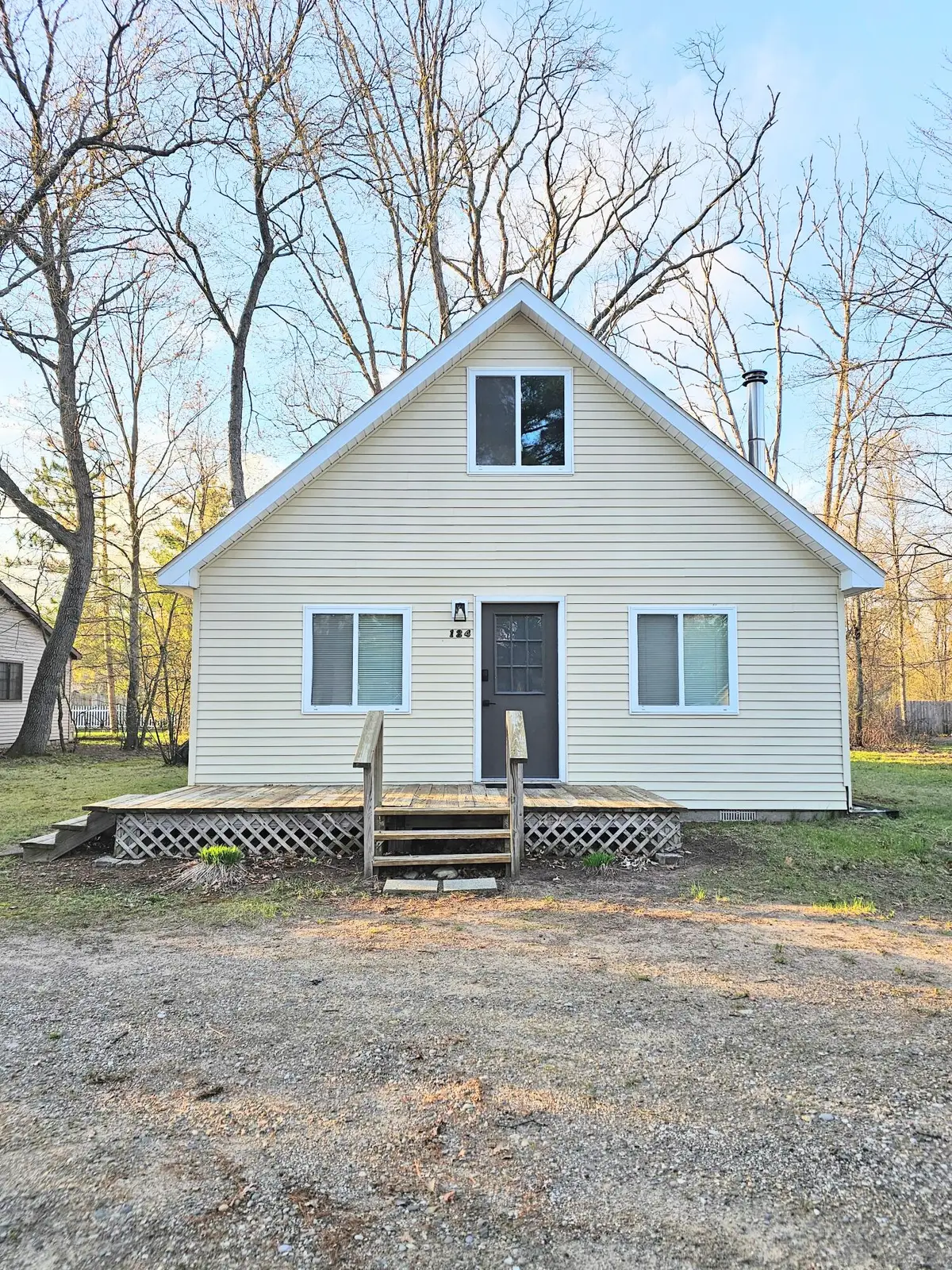 124 Snowflake Way, Houghton Lake, MI 48629 - #1