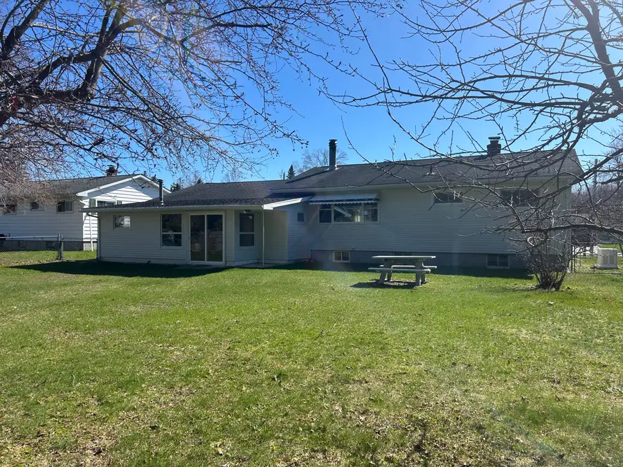 1068 Hinckley Boulevard, Alpena, MI 49707 - #2