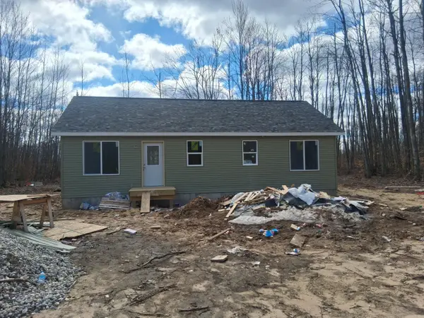 6769 Manistee Heights Drive, Elmira, MI 49730