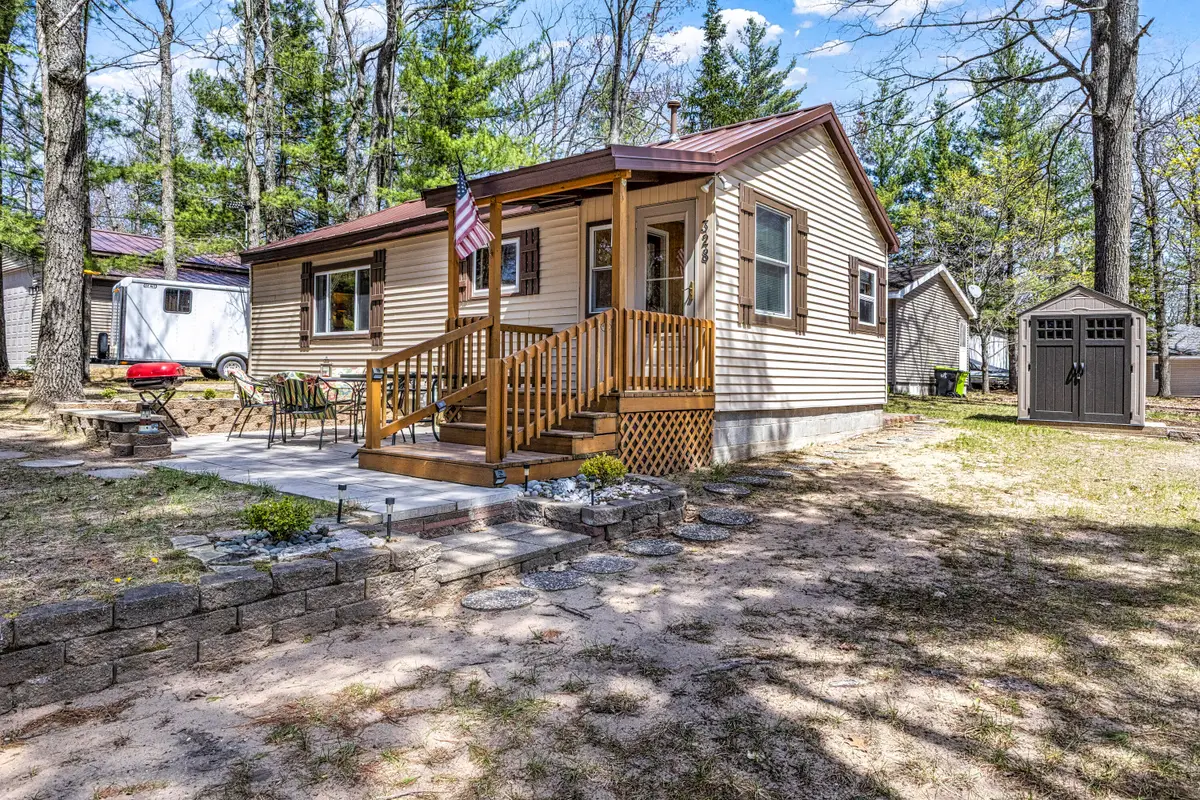 328 Grouse Trail, Roscommon, MI 48653 - #1