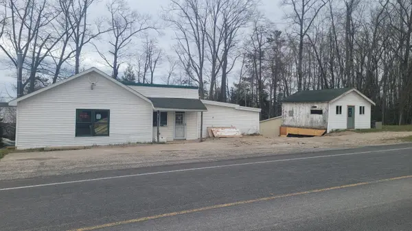 1171 S Black River Road, Onaway, MI 49765