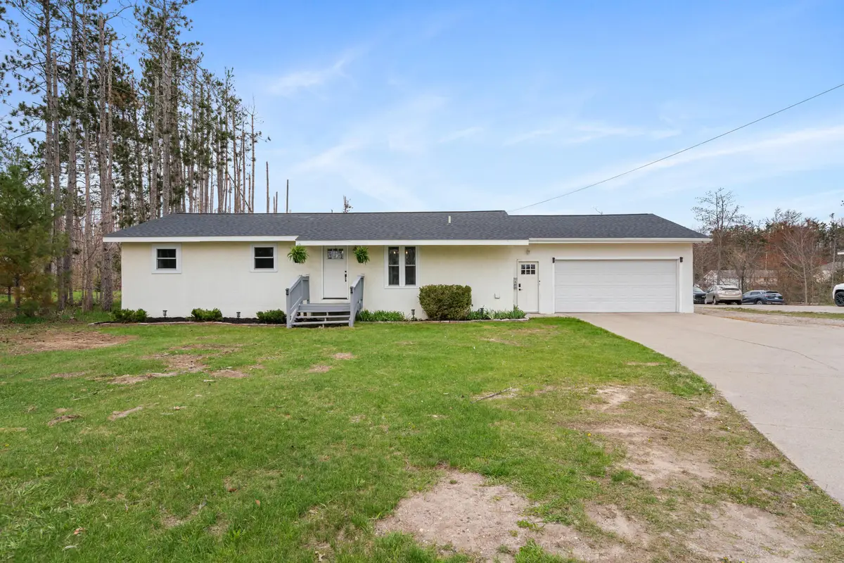 10 Mccoy Road, Gaylord, MI 49735 - #1