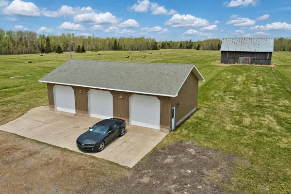12593 E Clay Road, Goetzville, MI 49736