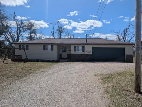 21942 Dowsett Trail, Atlanta, MI 49709