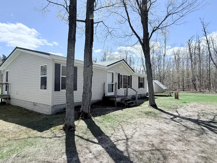 9518 Greenway Drive, Frederic, MI 49733 - #3