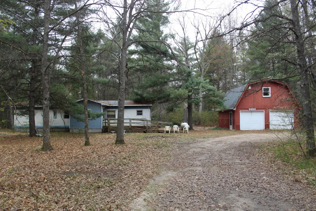 9850 S Grayling Road, Roscommon, MI 48653 - #1