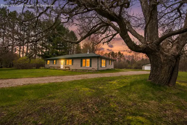 1190 Meadow Road, Tawas City, MI 48763