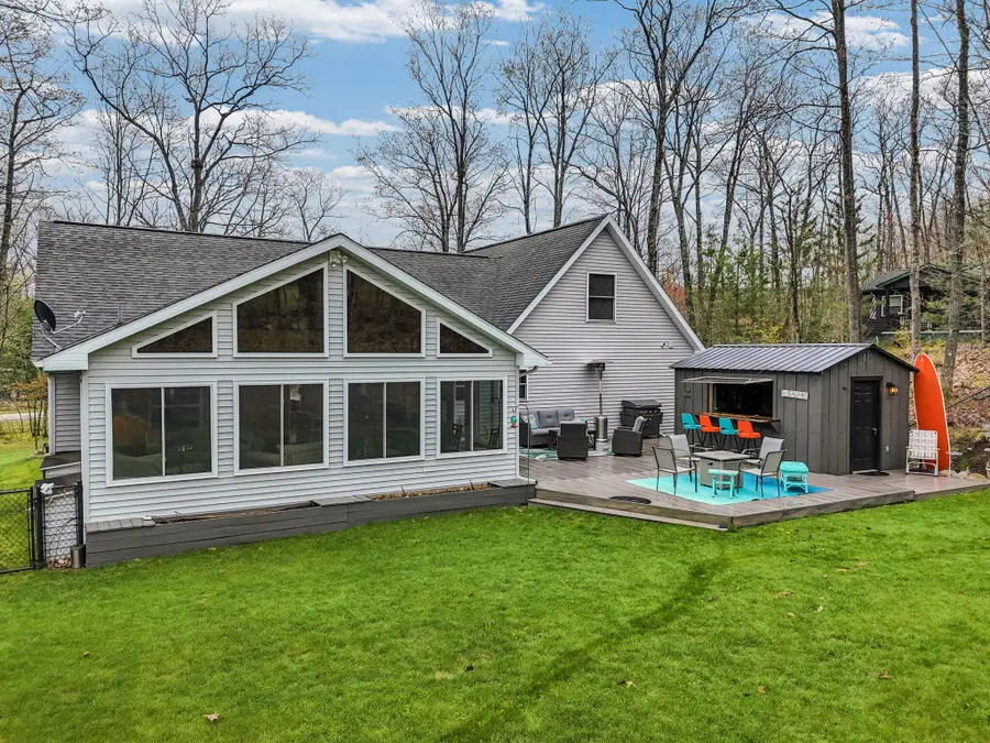 113 Eva Lane, Roscommon, MI 48653 - #2