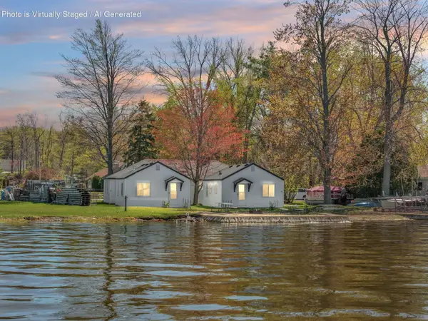 306 Festival Avenue, Houghton Lake, MI 48629