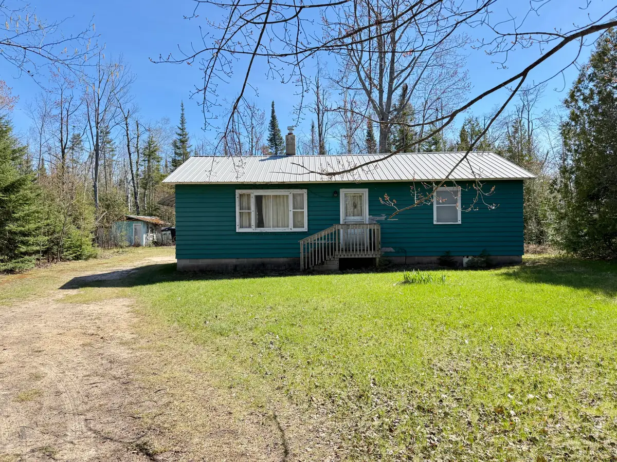 10532 Us 23 Highway, Cheboygan, MI 49721 - #1