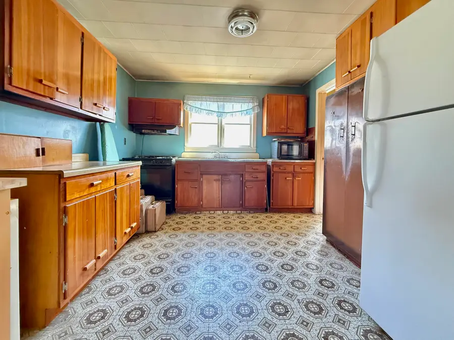 10532 Us 23 Highway, Cheboygan, MI 49721 - #3