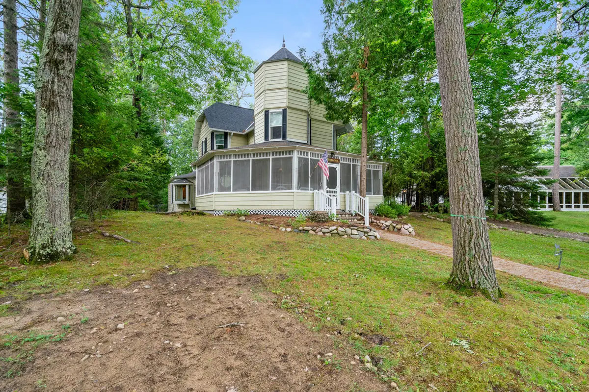 6378 Hillside Avenue, Indian River, MI 49749 - #1