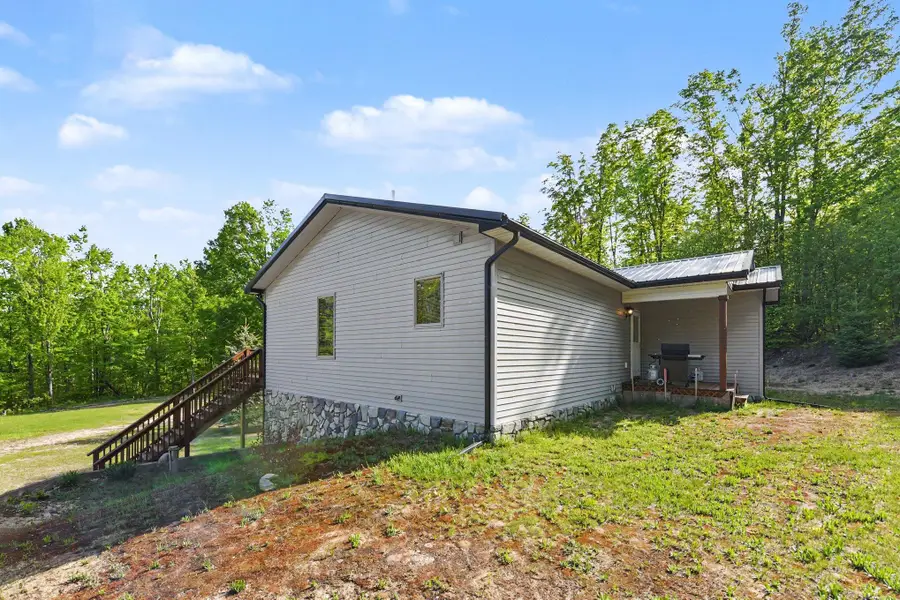 2327 Watson Hills Trail, Vanderbilt, MI 49795 - #3