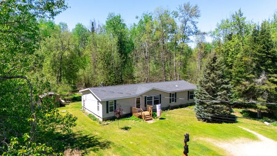 3215 N Townline Road, Houghton Lake, MI 48629 - #3