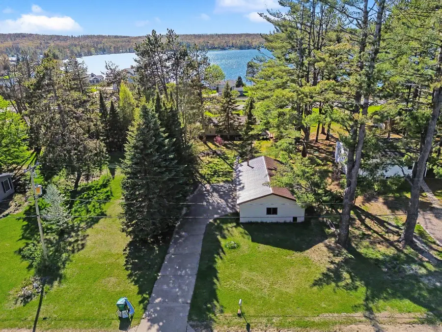 7621 Old Us Highway 27, Gaylord, MI 49735 - #2