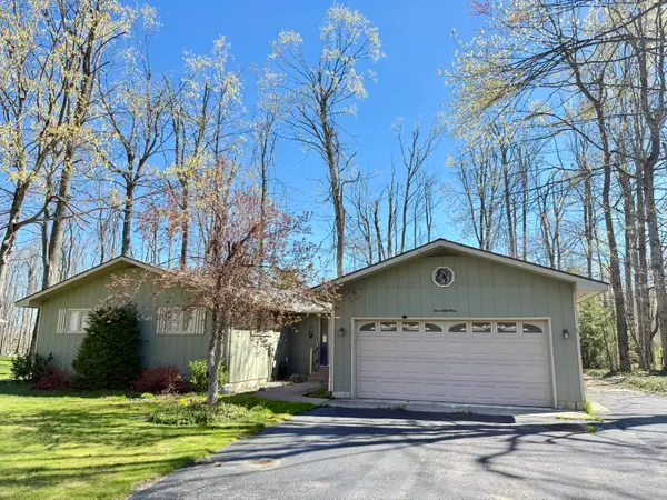 569 Woodside Lane, Gaylord, MI 49735