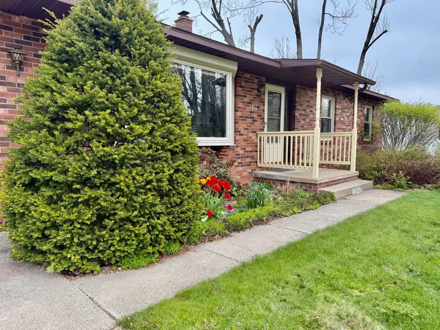 1816 Baden Strasse, Gaylord, MI 49735 - #2