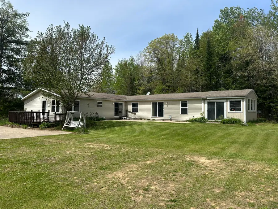 577 Wilderness Trail, Saint Helen, MI 48656 - #2