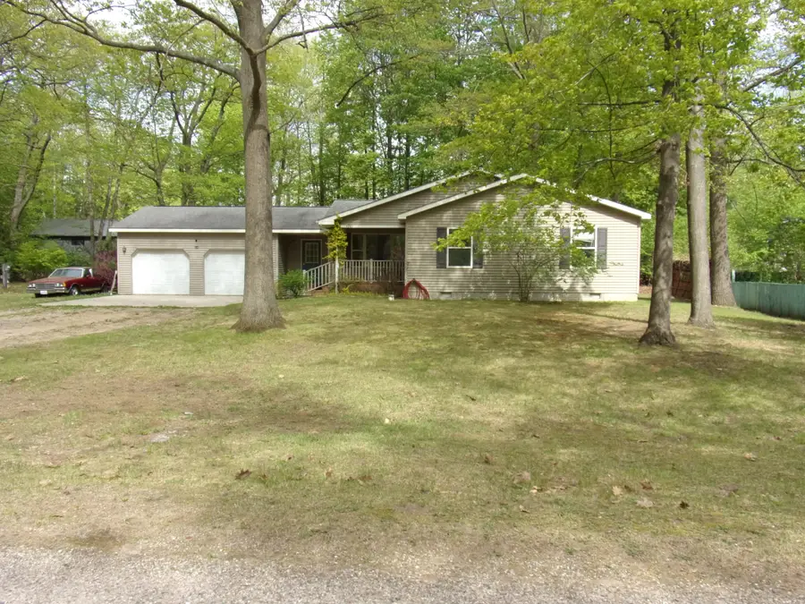 4261 Pebble Beach Drive, Gladwin, MI 48624 - #2