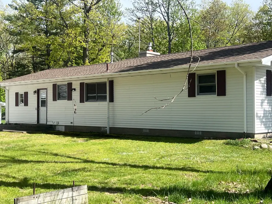 332 Pingree Street, Roscommon, MI 48653 - #3
