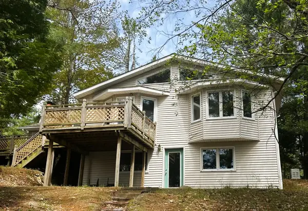 9543 Co Rd 489, Atlanta, MI 49709