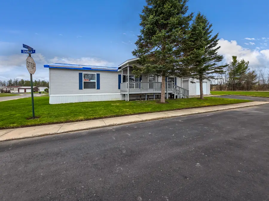 73 Chelsey Lane, Cheboygan, MI 49721 - #2