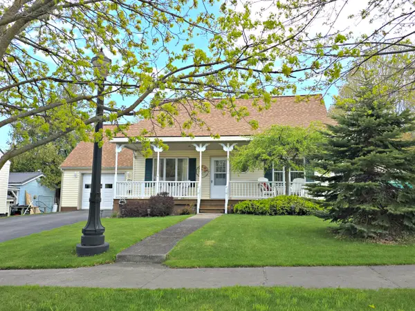 291 Mccann Street, St. Ignace, MI 49781