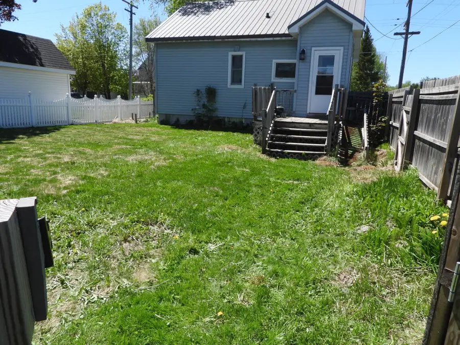 1001 Augusta Street, Sault Ste Marie, MI 49783 - #3