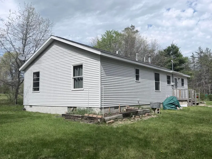 11895 Hoetzel Road, Roscommon, MI 48653 - #2
