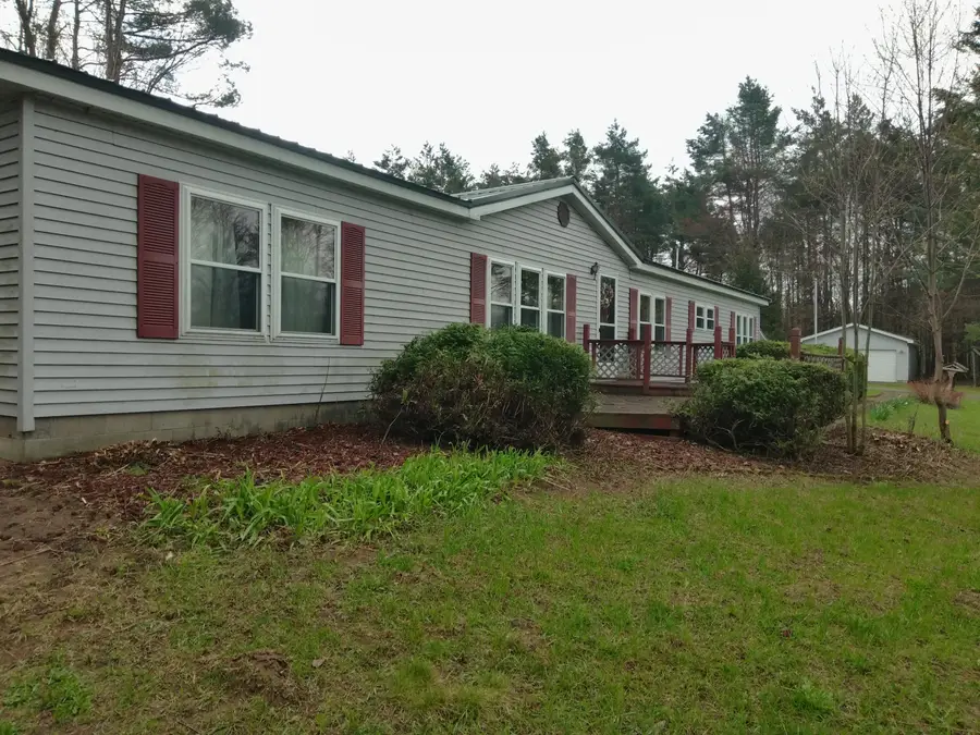 2127 S 29 Road, Cadillac, MI 49601 - #2
