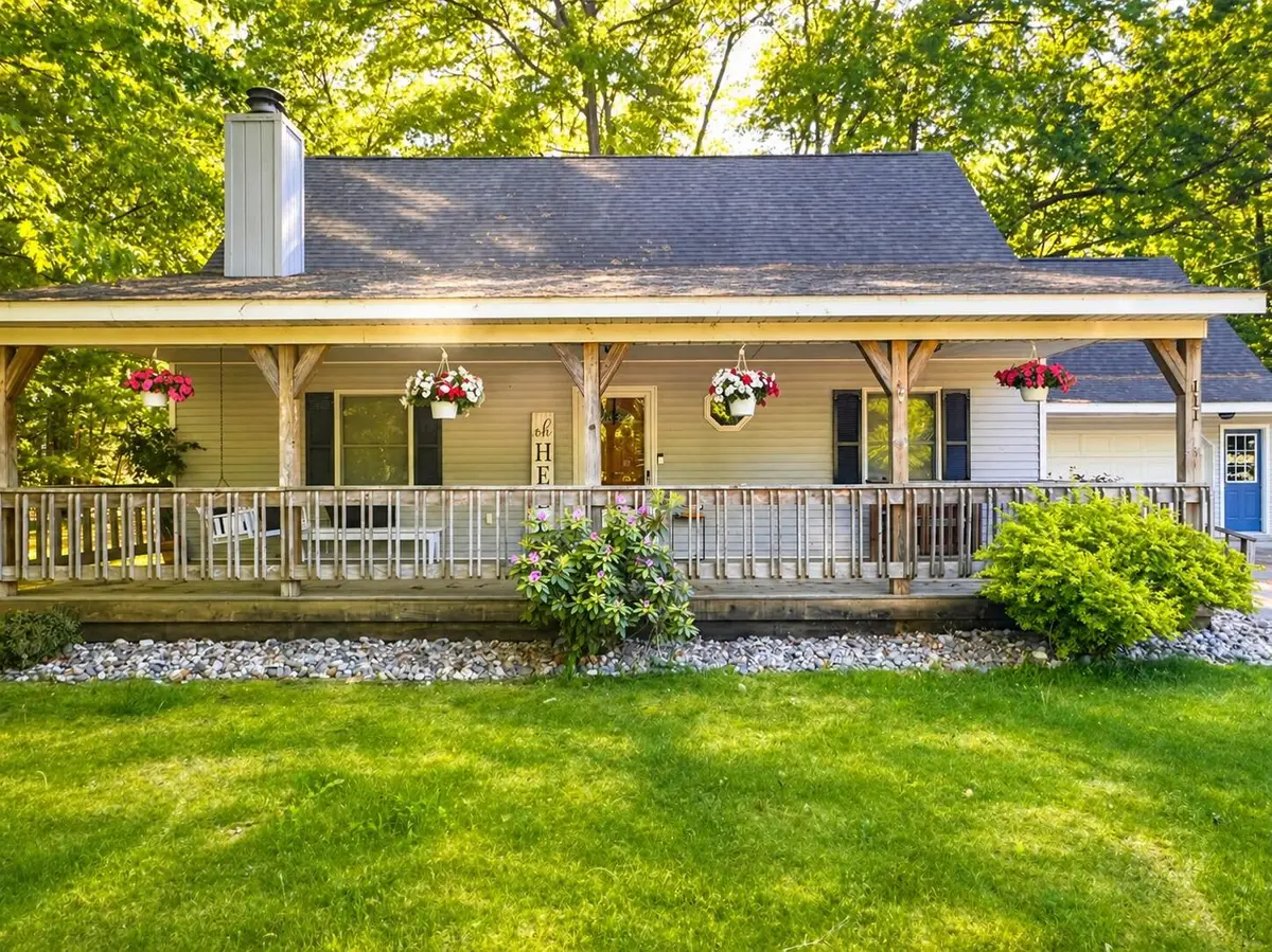 111 Chippewa Trail, Prudenville, MI 48651 - #1