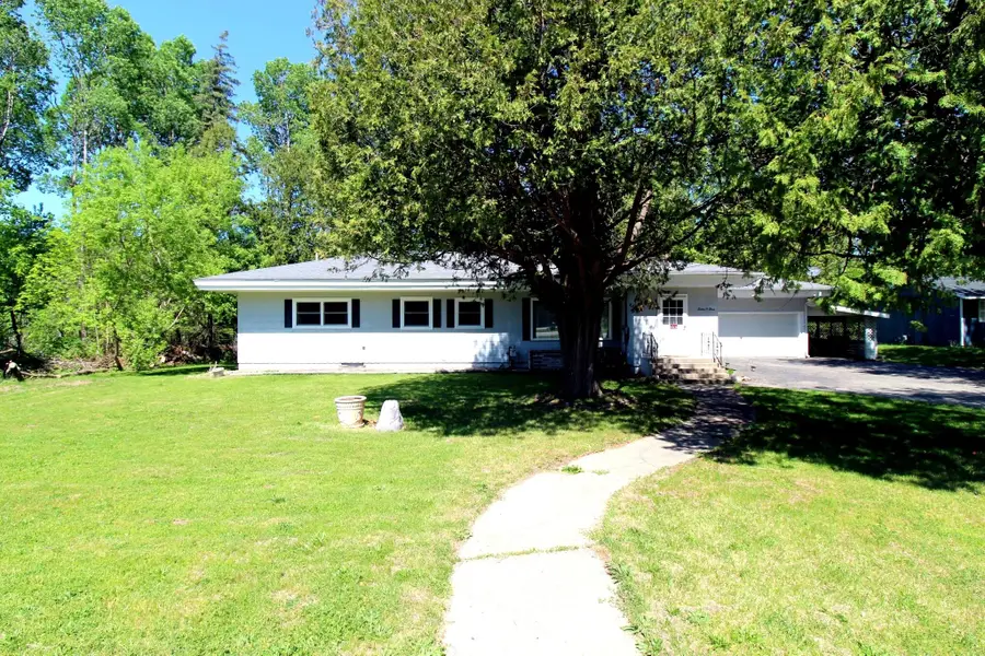 1203 E Michigan Highway, Roscommon, MI 48653 - #2