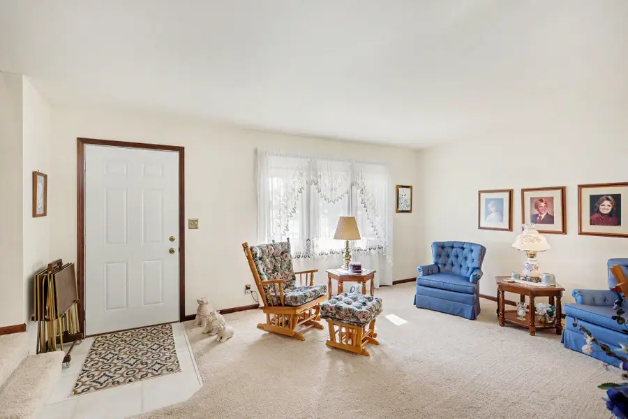 2861 Wurtzel Drive, Freeland, MI 48623 - #3
