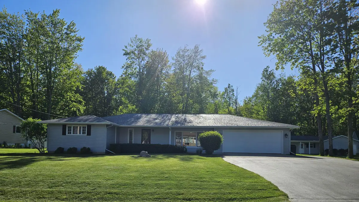 2421 Timber Lane, Alpena, MI 49707 - #1