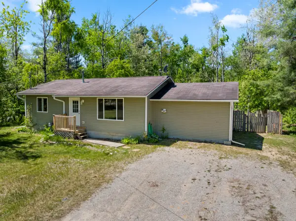 4029 Lake Manuka Road, Gaylord, MI 49735