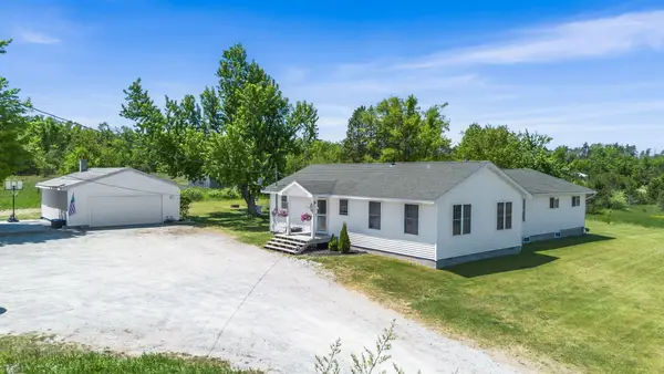 5159 S River Road, Cheboygan, MI 49721