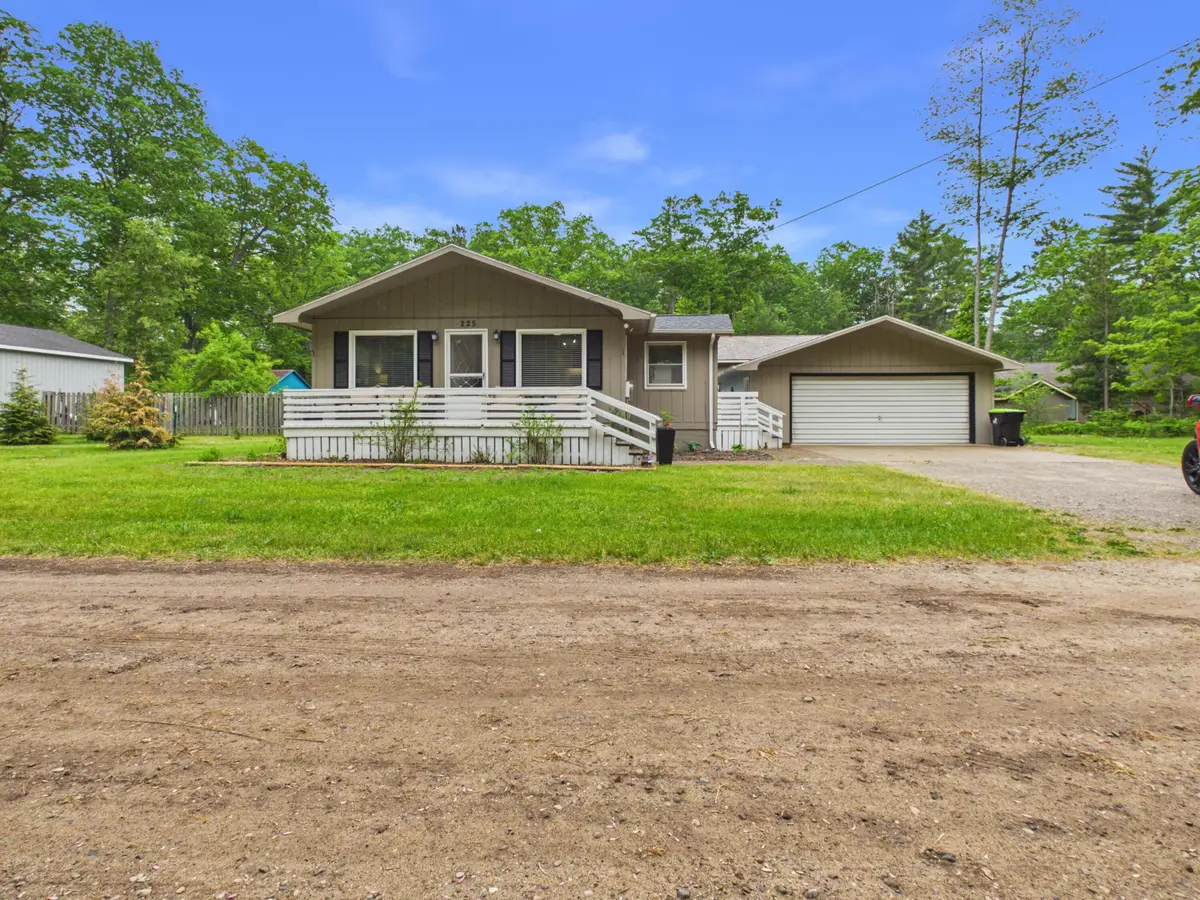 225 Goebel Avenue, Roscommon, MI 48653 - #1