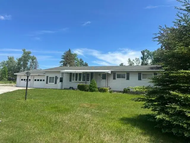 8515 U.s. 23, Alpena, MI 49707 - #1